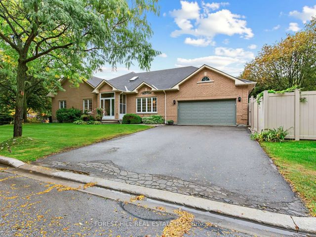 104 Sanibel Crescent, Vaughan