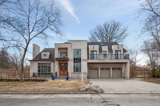 12 Miner Circle, Markham