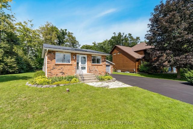26 Big Bay Point Road, Innisfil