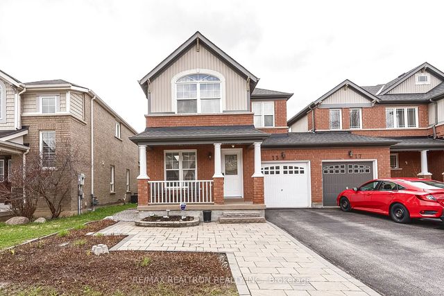 15 Brumstead Drive N, Richmond Hill