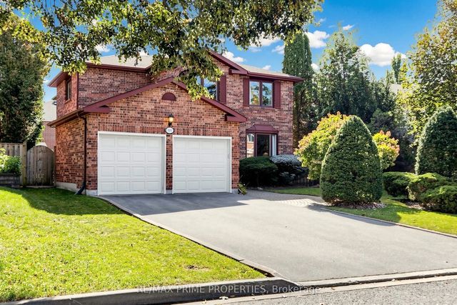 105 Tilman Circle, Markham