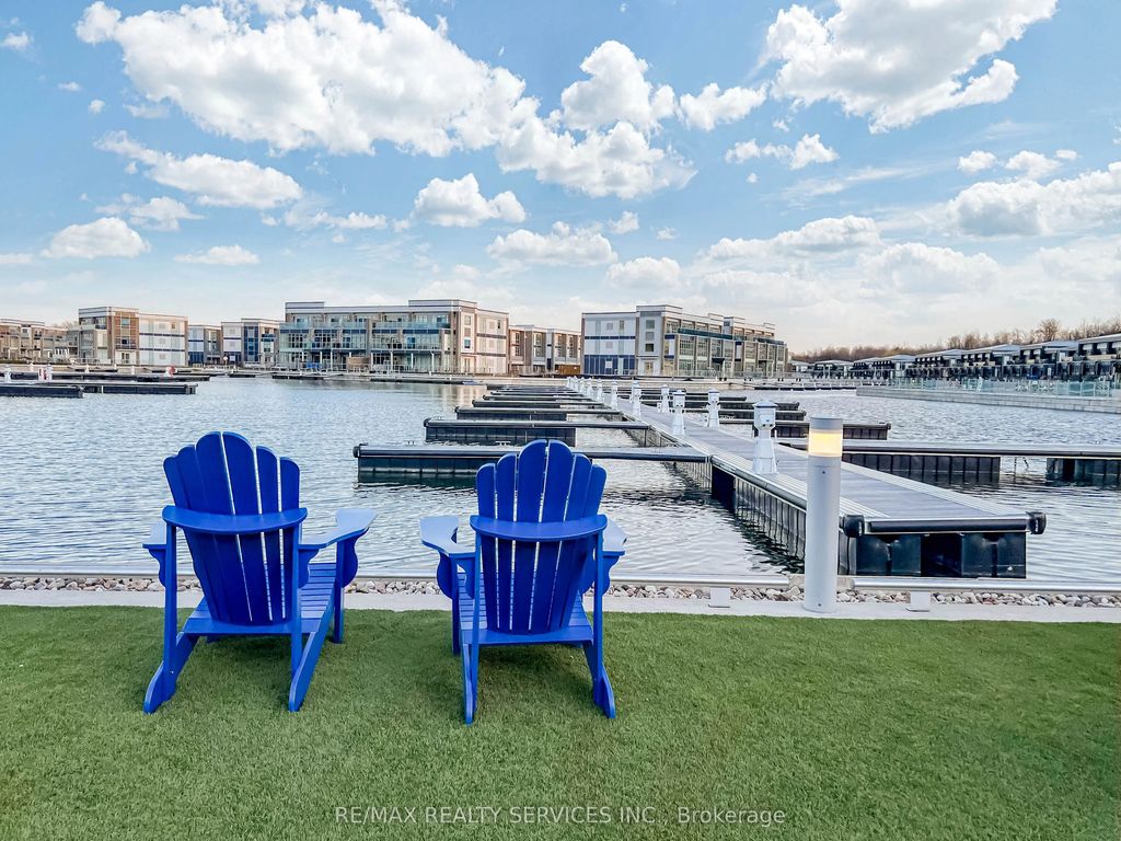415 Sea Ray Avenue 403, Innisfil