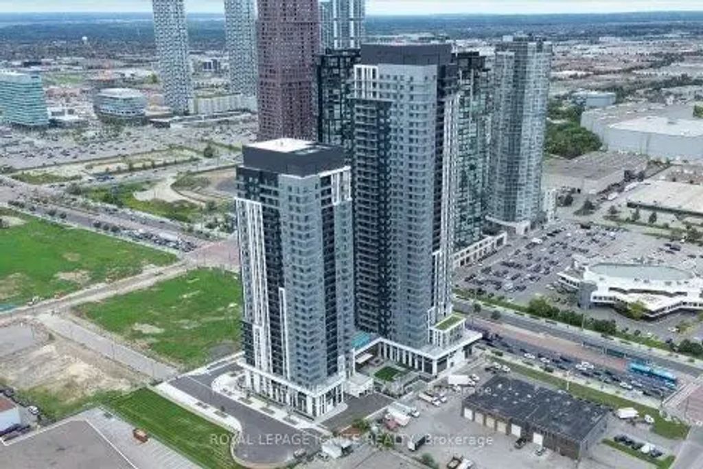 5 Meadowdale Road 1402, Vaughan