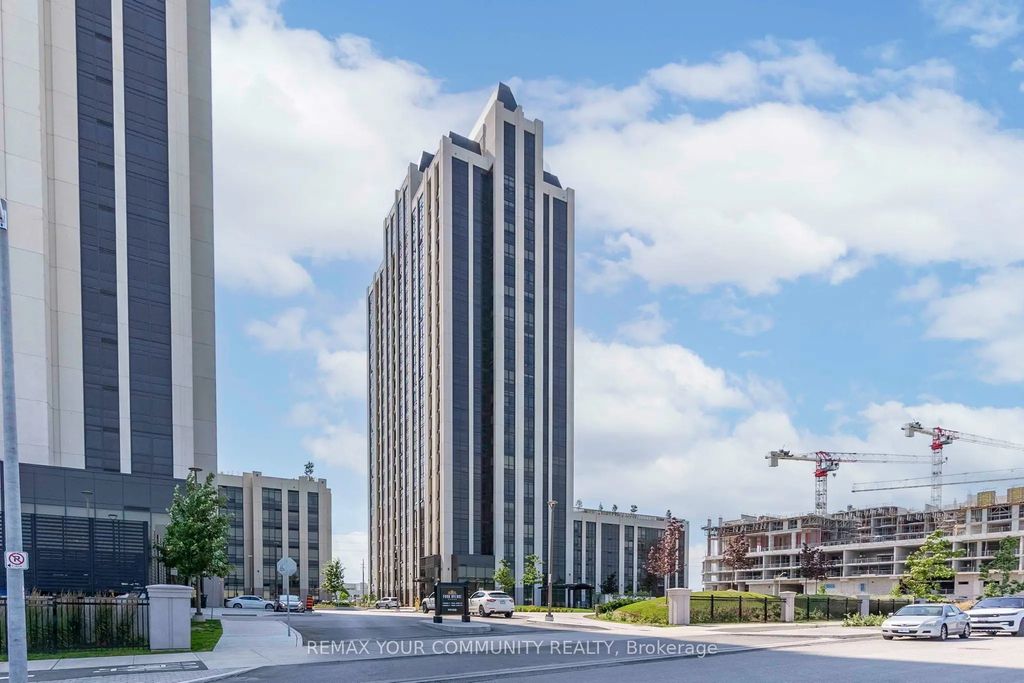 9085 Jane Street 523, Vaughan