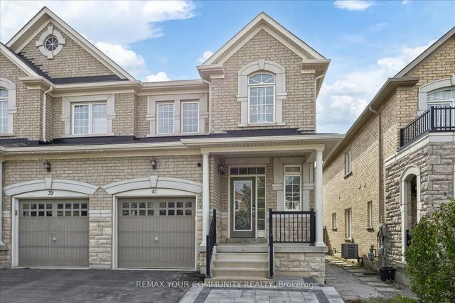 41 Lauderdale Drive, Vaughan