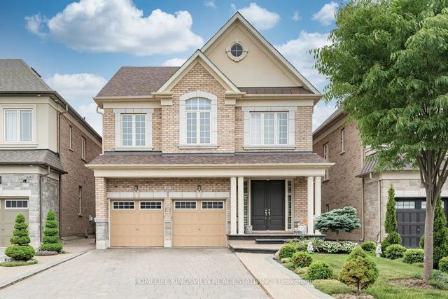 61 Ross Vennare Crescent, Vaughan