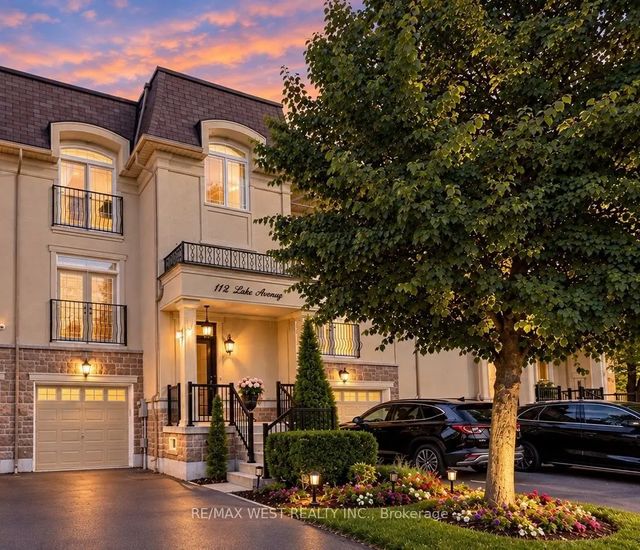 112 Lake Avenue, Richmond Hill