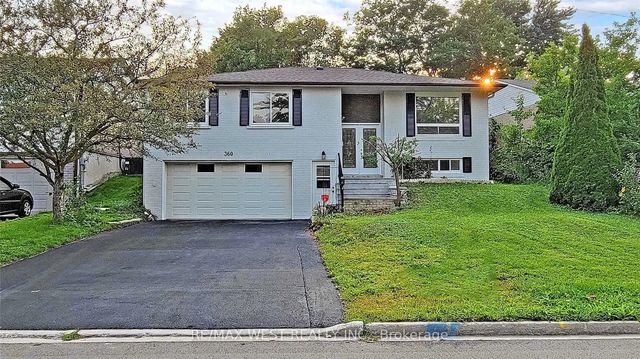 360 Dixon Boulevard Lower, Newmarket