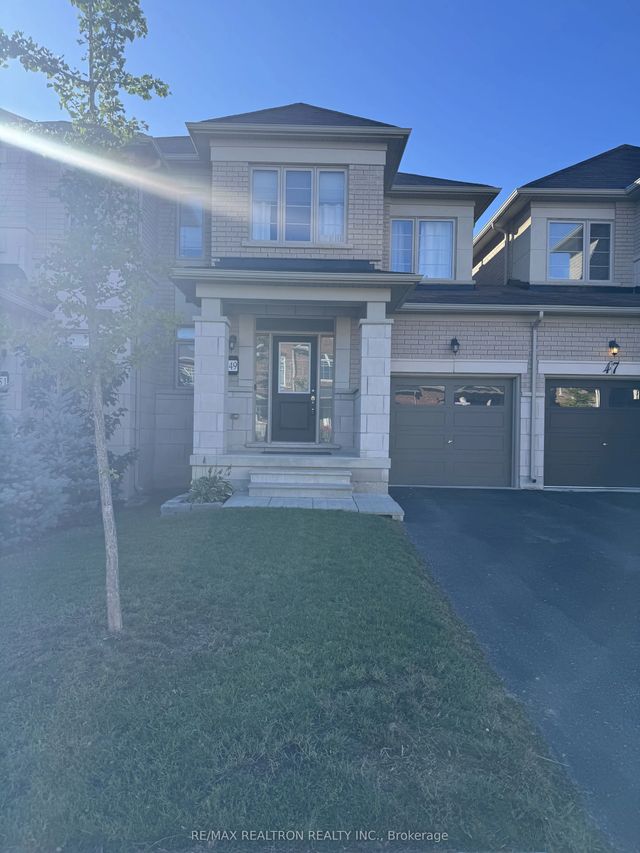 49 Mondial Crescent, East Gwillimbury