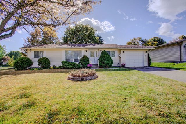 60 Tecumseth Pines Drive, New Tecumseth