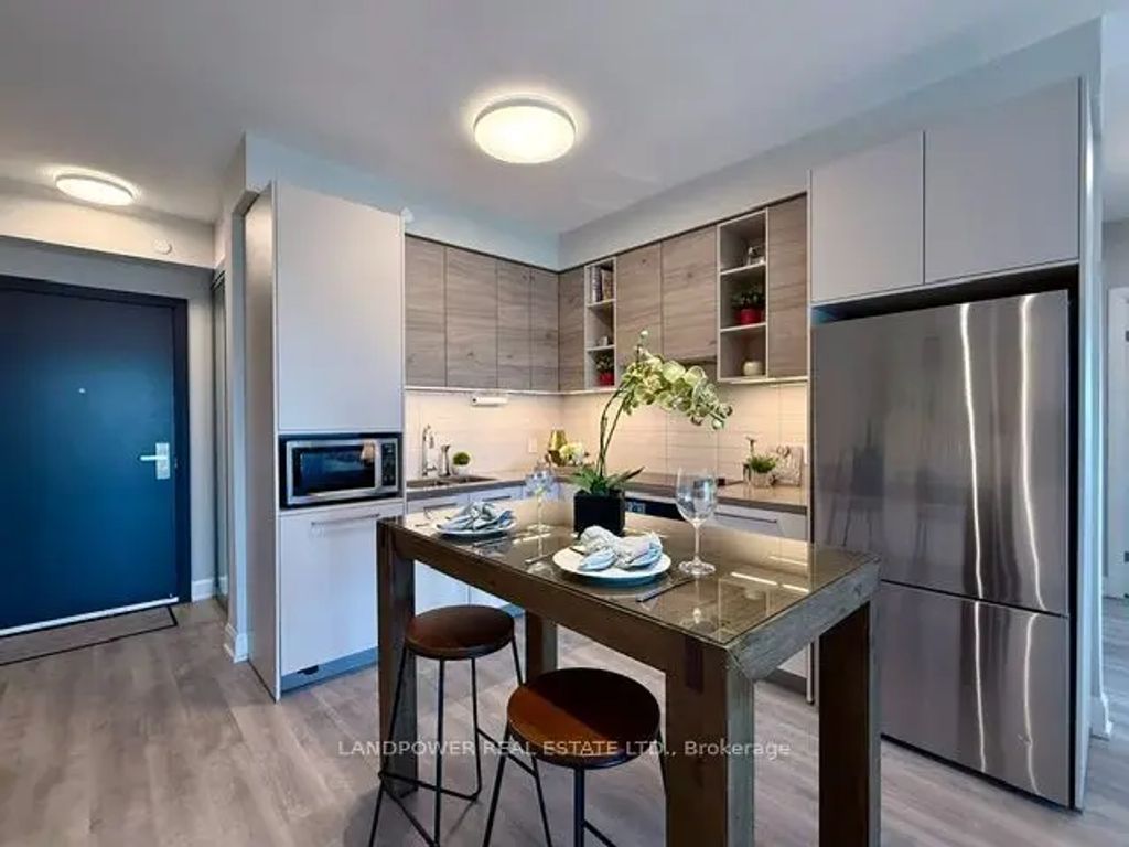 38 Gandhi Lane 2612, Markham
