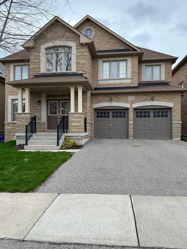 959 Ernest Cousins Circle, Newmarket