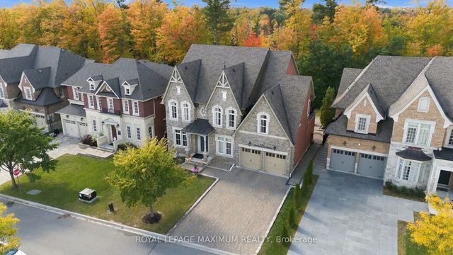 124 Annsleywood Court, Vaughan