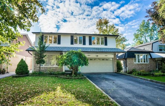 21 Ferrah Street, Markham