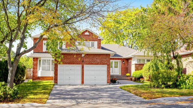 2 Ambleside Crescent, Markham