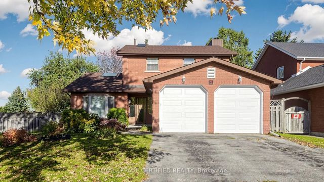 2 Gres Court, Bradford West Gwillimbury