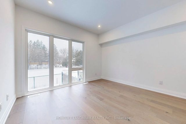 22 Persica Street Lower, Richmond Hill