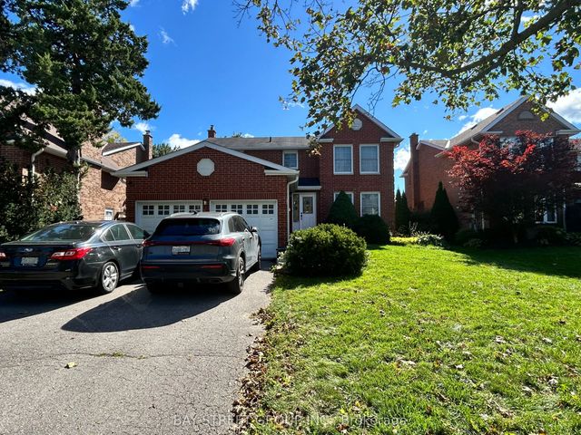 37 Garnish Green Grove, Markham