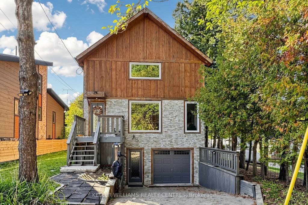42 Balson Boulevard, Whitchurch-Stouffville