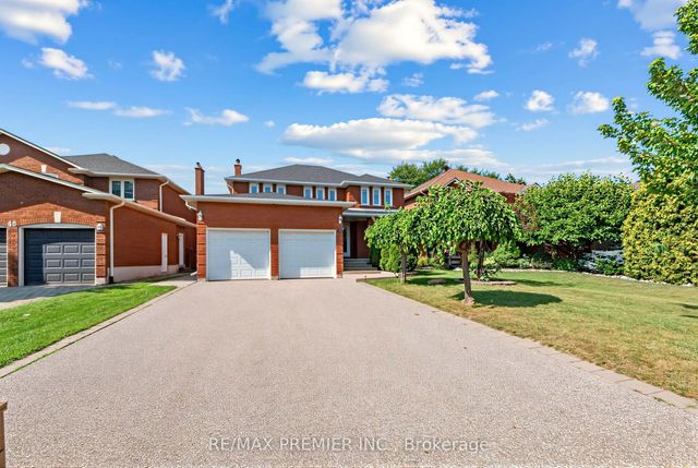 42 Burgosa Court, Vaughan