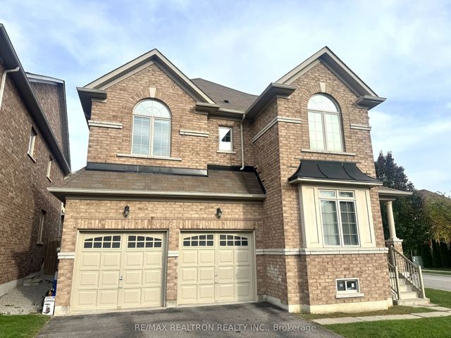 1306 Blencowe Crescent, Newmarket