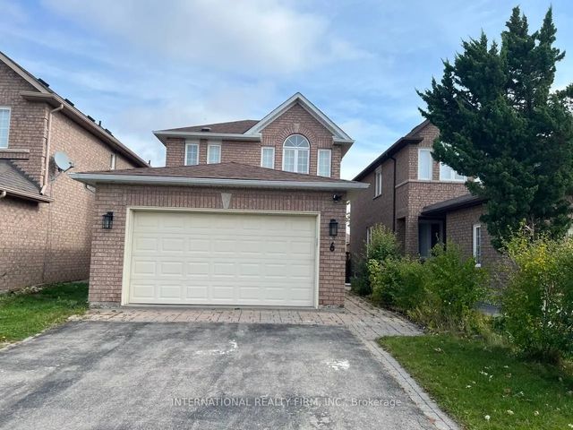 6 Woodhaven Crescent, Richmond Hill
