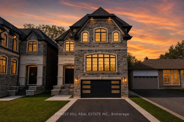152 Olde Bayview Avenue, Richmond Hill
