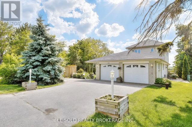 50 Dickson Hill Road Upper, Markham