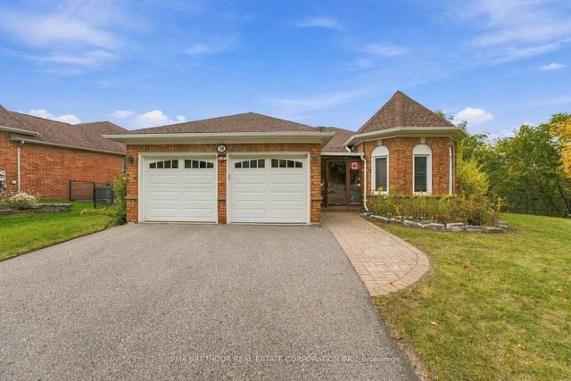 18 Deerglen Terrace, Aurora