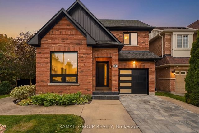 61 Barnwood Drive, Richmond Hill