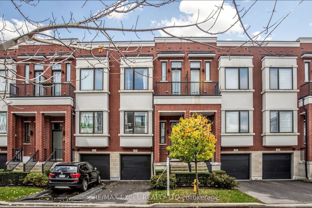 19 Ambler Lane, Richmond Hill