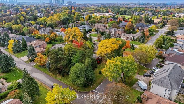 2 Welton Street, Vaughan