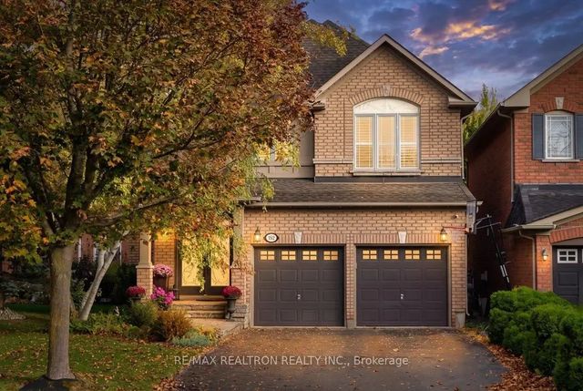 162 Estate Garden Drive, Richmond Hill