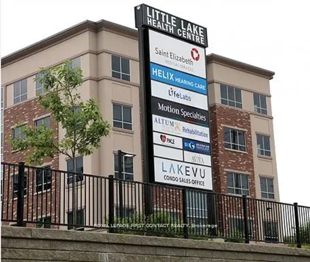 11 Lakeside Terrace 202, Barrie
