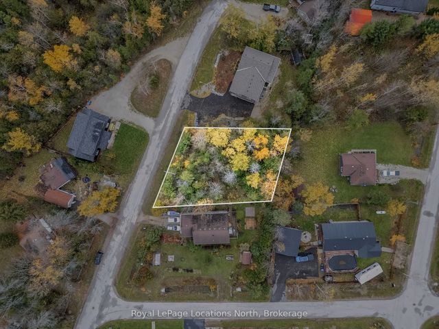 15 Constance Boulevard, Wasaga Beach