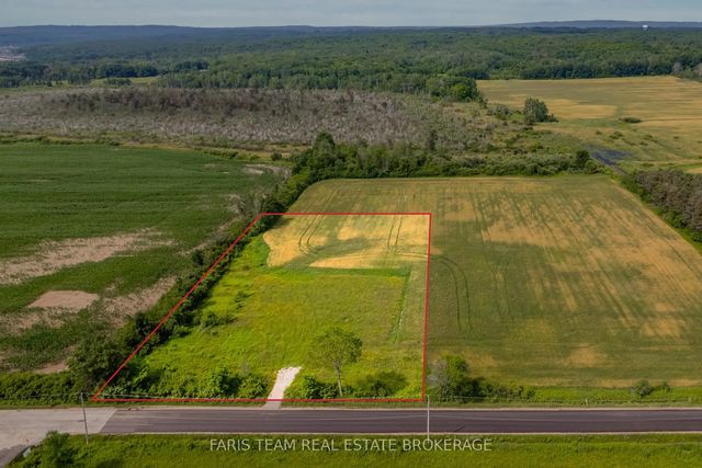 570 Curry Road, Penetanguishene
