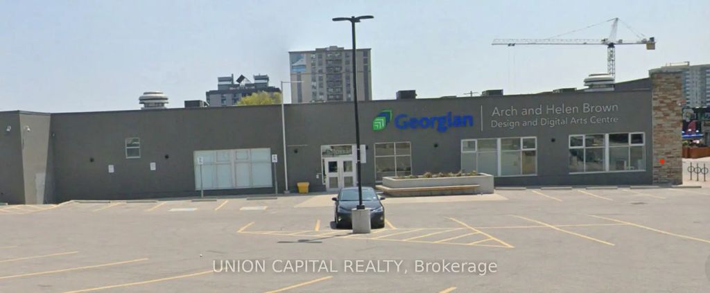 66 Bayfield Street, Barrie