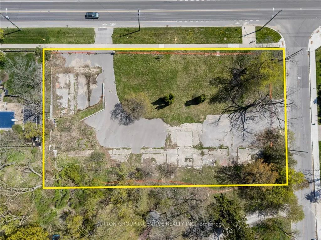 114 Blake Street E, Barrie