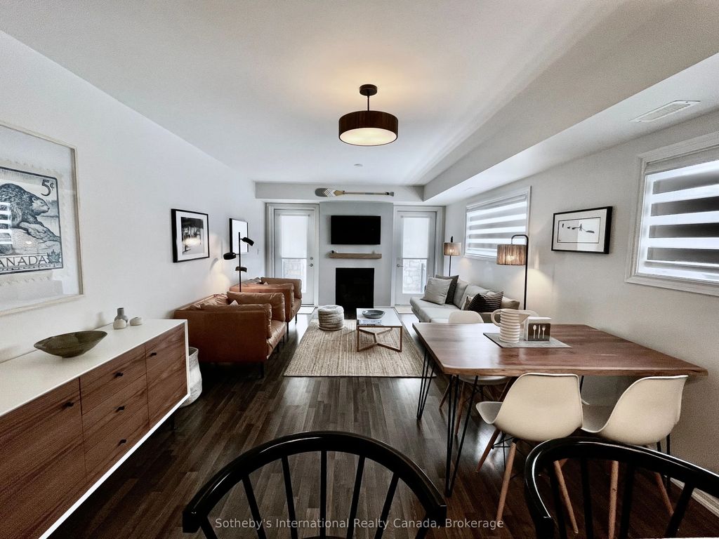 2 Cove Court 108, Collingwood