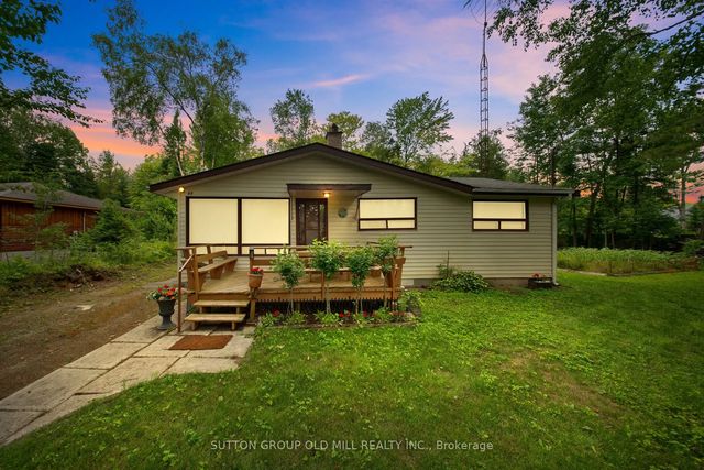 42 55th Street S, Wasaga Beach