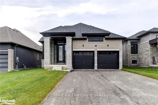 5 Rosanne Circle, Wasaga Beach