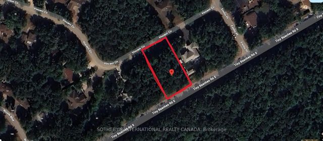 87 Vincent Circle, Tiny
