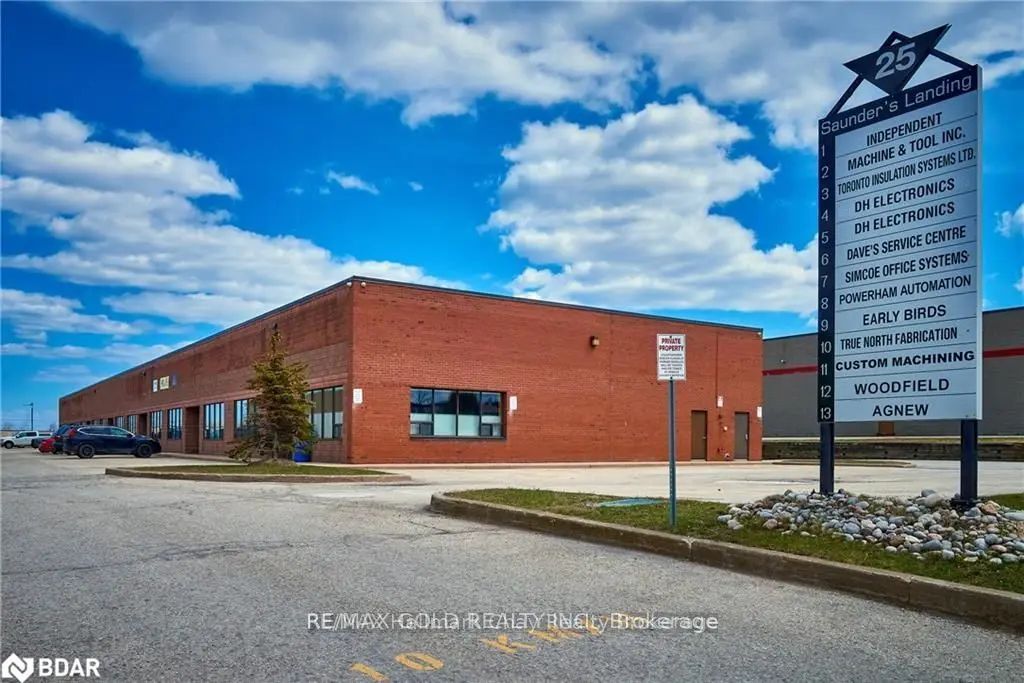 25 Saunders Road 2, Barrie