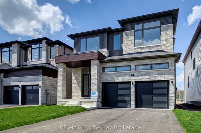 61 Rosanne Circle, Wasaga Beach
