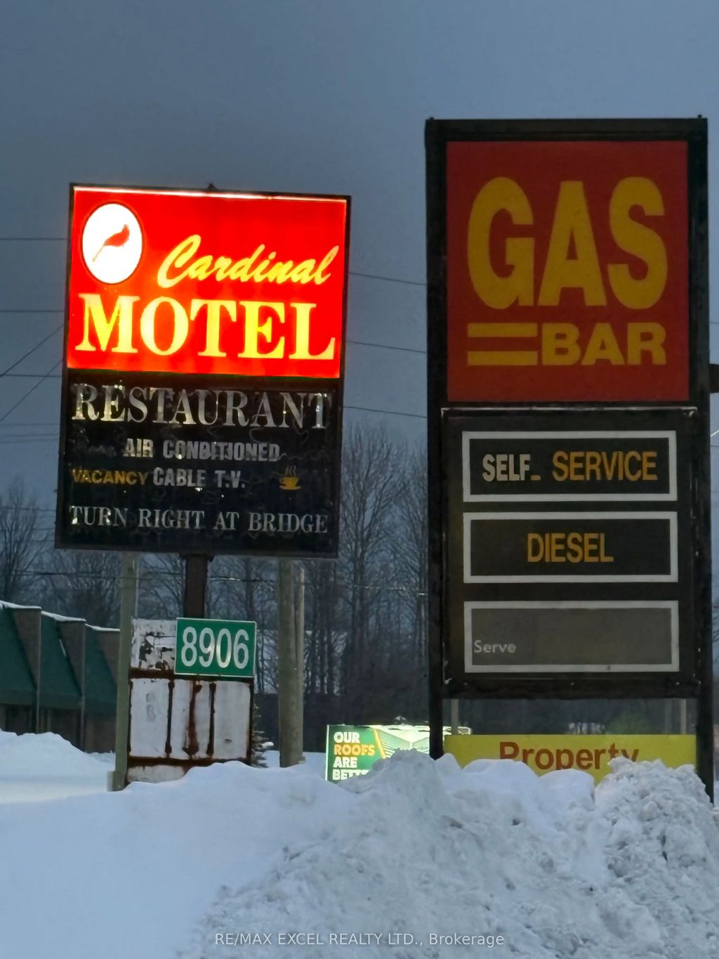 8906 Hwy 11 Road S, Severn