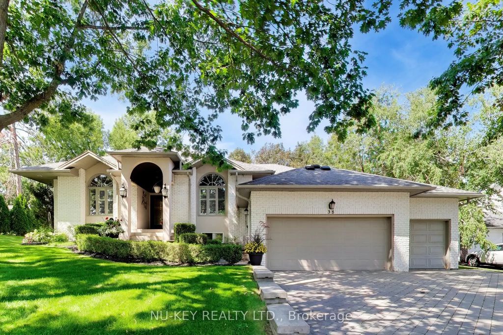 38 Castle Drive, Barrie