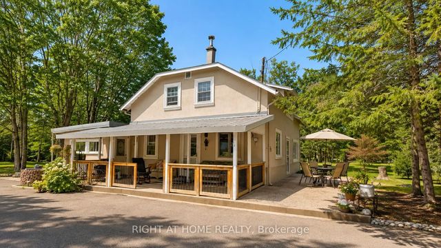 640 Tiny Beaches Road N, Tiny