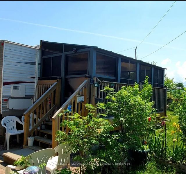 5216 County 90 Road 65, Springwater