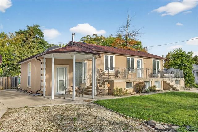 44 Glenwood Drive, Wasaga Beach