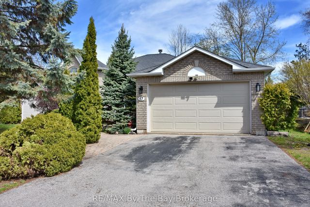 17 Acorn Crescent, Wasaga Beach